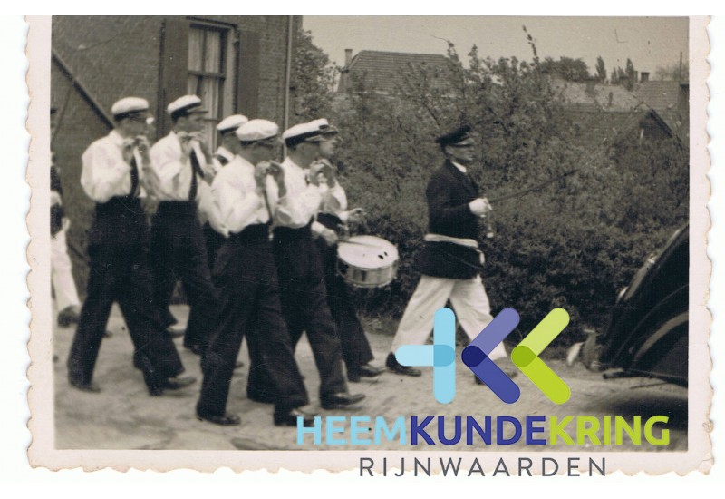 1937-0345 (2)